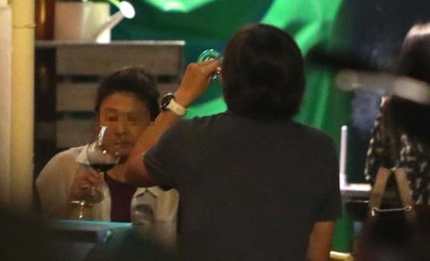 梁静茹承认分手！与总裁男友交往仅三个月，网友表示早有预感