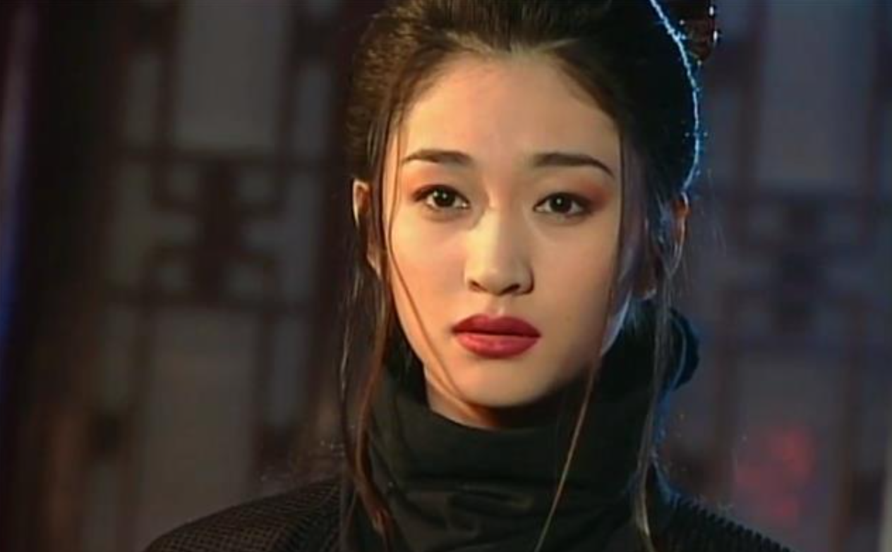 李小冉：被魔鬼前任威胁，为梅婷前夫流产，最终和男闺蜜修成正果