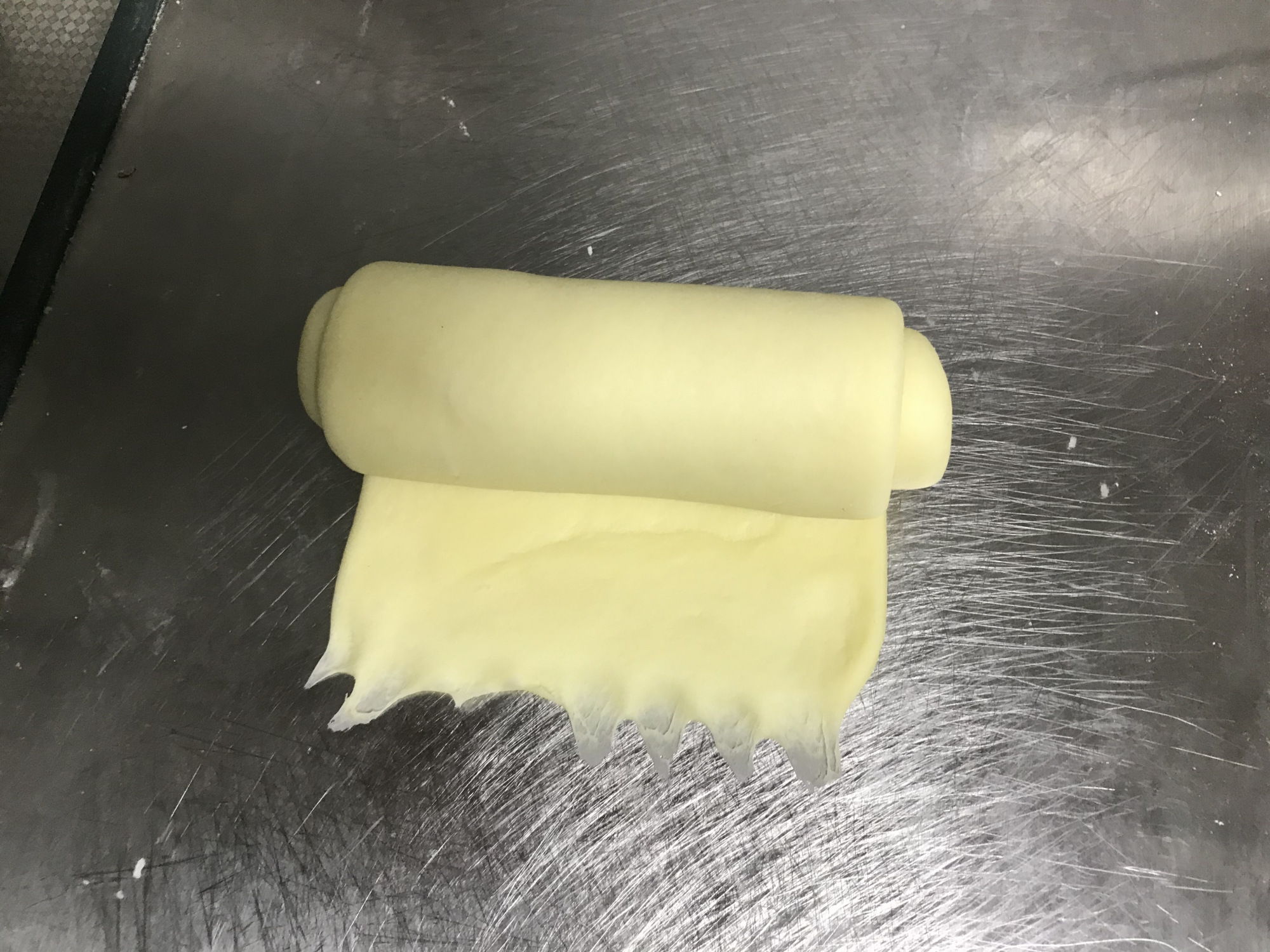 最愛的麵包配方，蓬鬆暄軟又拉絲，涼了也不硬，口感完胜麵包店