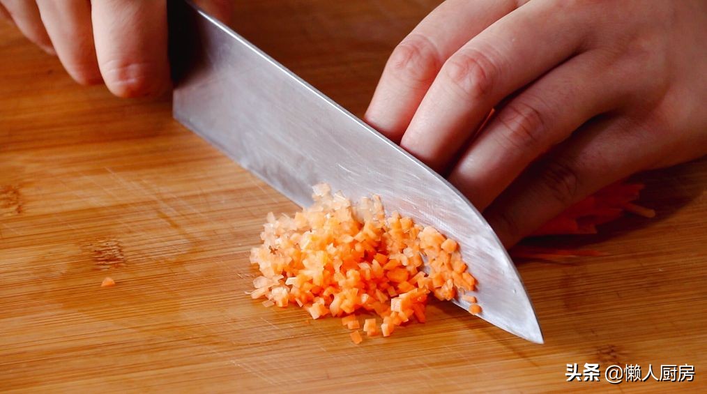 土豆不切条，捣成土豆泥，教你薯条的新做法，香酥可口更好吃