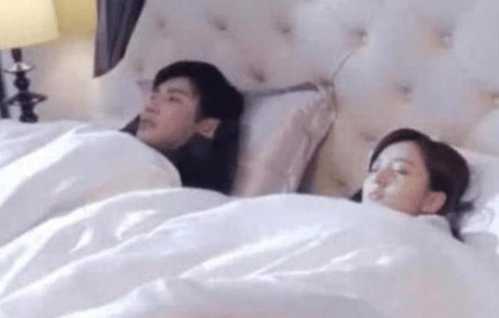 “睡觉戏”有多真实？看演员们的表情，就知啥叫演技
