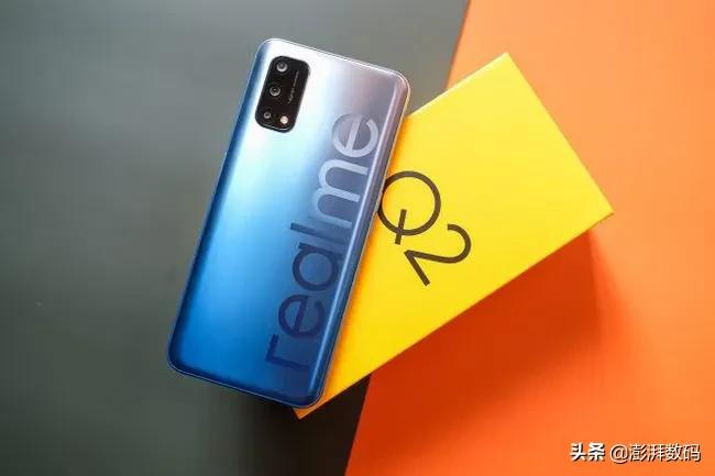 仅1499元！2款“赶超旗舰”5G千元机，性能颜值都