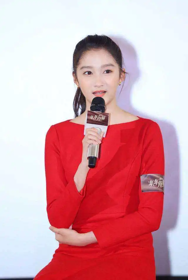 扎马尾最好看的女星，迪丽热巴上榜，最后一位怪不得会红