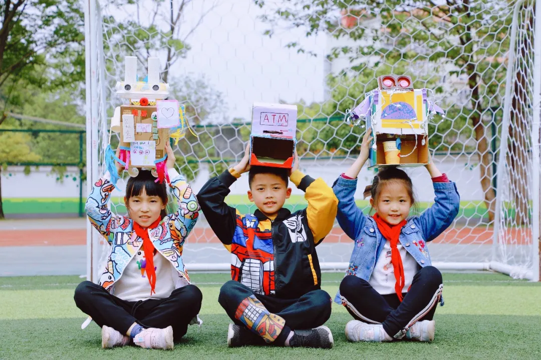 玩转科技节，开广好奇心——天府新区华中附小首届科创节活动