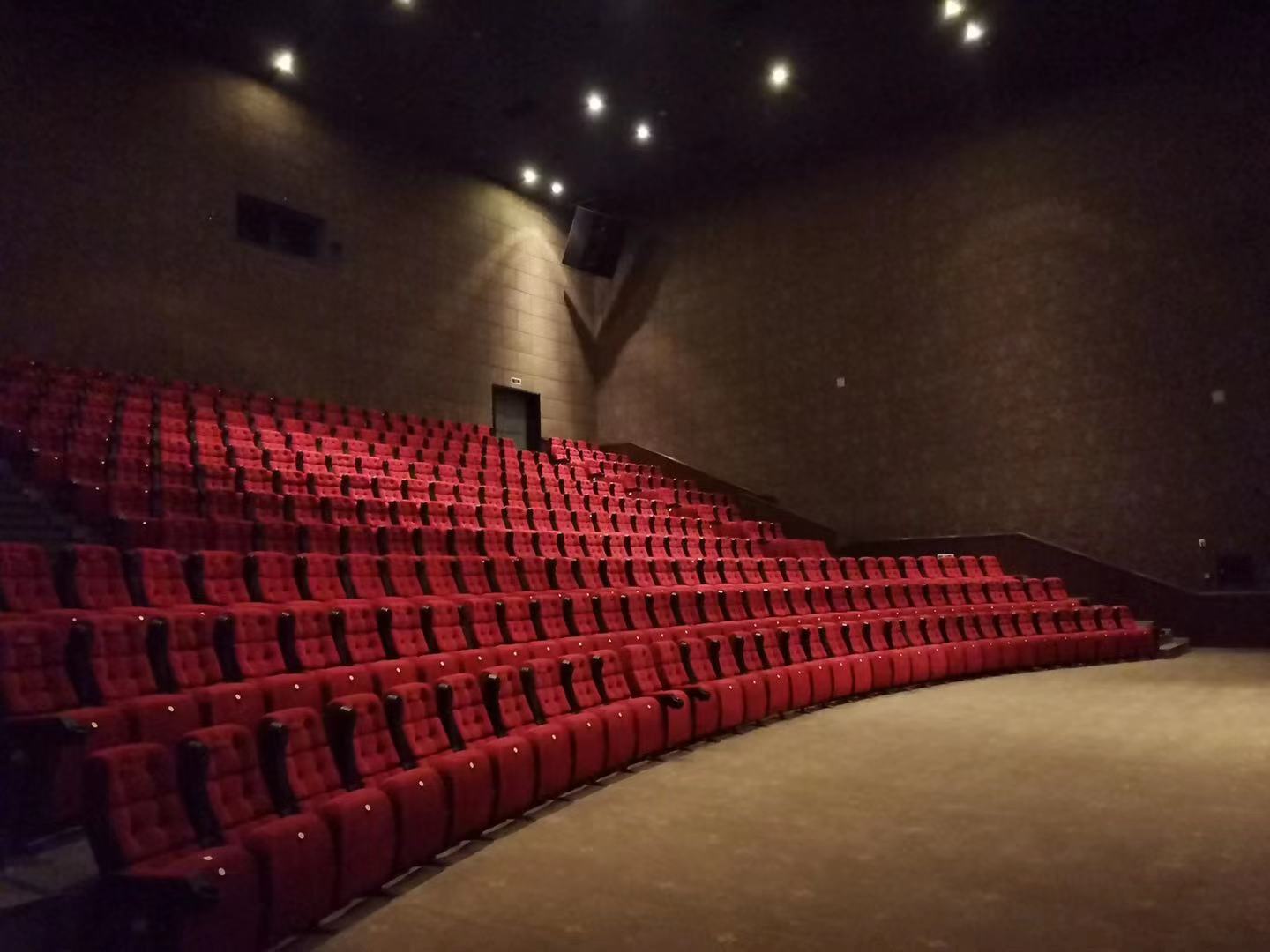 解放碑又一IMAX来啦！新幕影城盛大开业