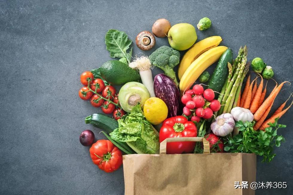 各大醫學研究匯總：告訴你，想要老了腦袋也靈光，常吃這6種食物