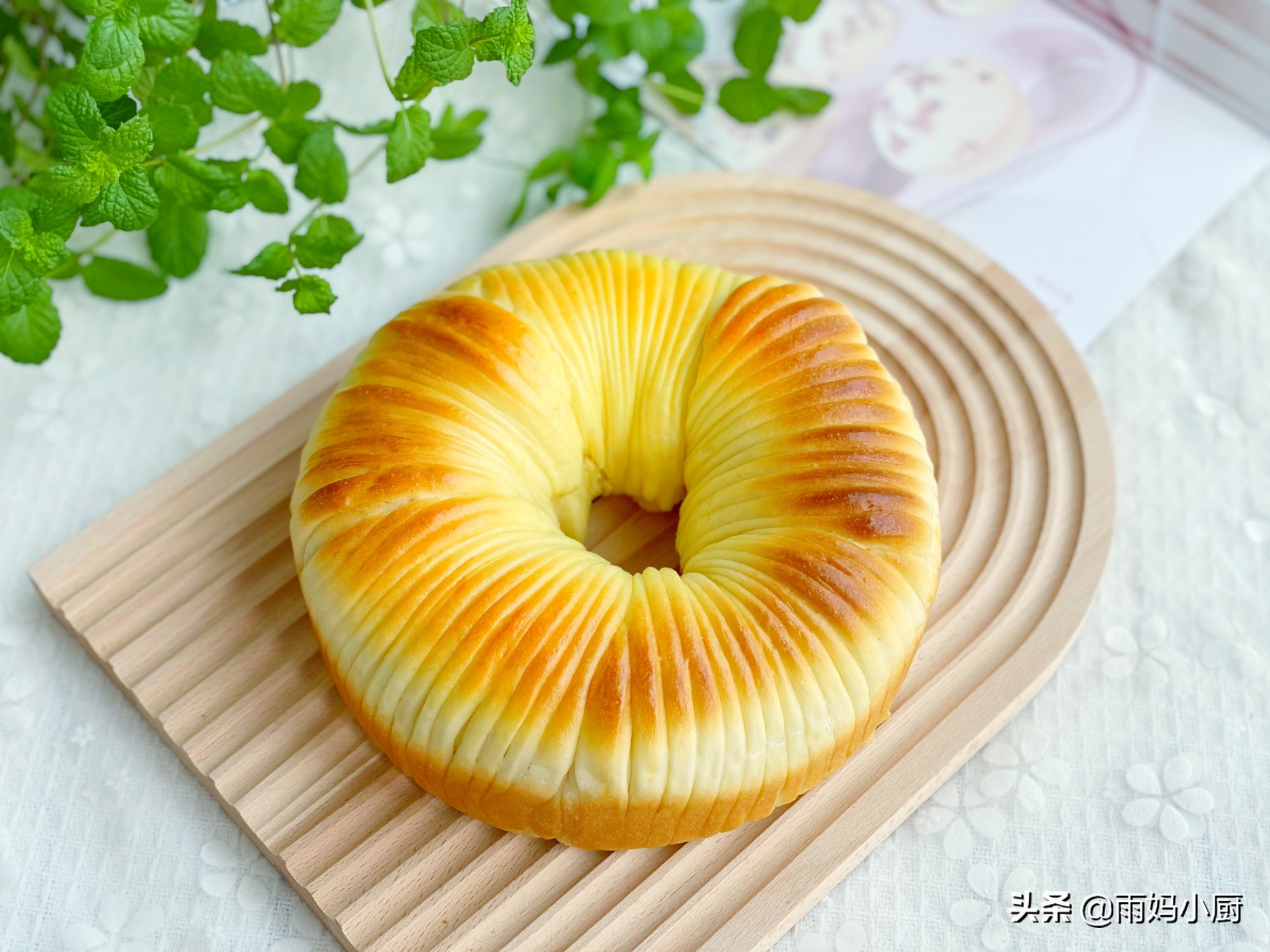 网红的毛线球面包，松软又拉丝，火爆朋友圈，眼睛看会了手不会