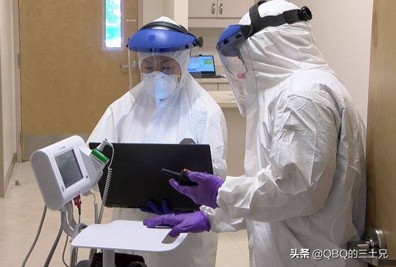 一个“宅家防疫”的美国编辑，关于如何挑选枪械、储备食物的忠告