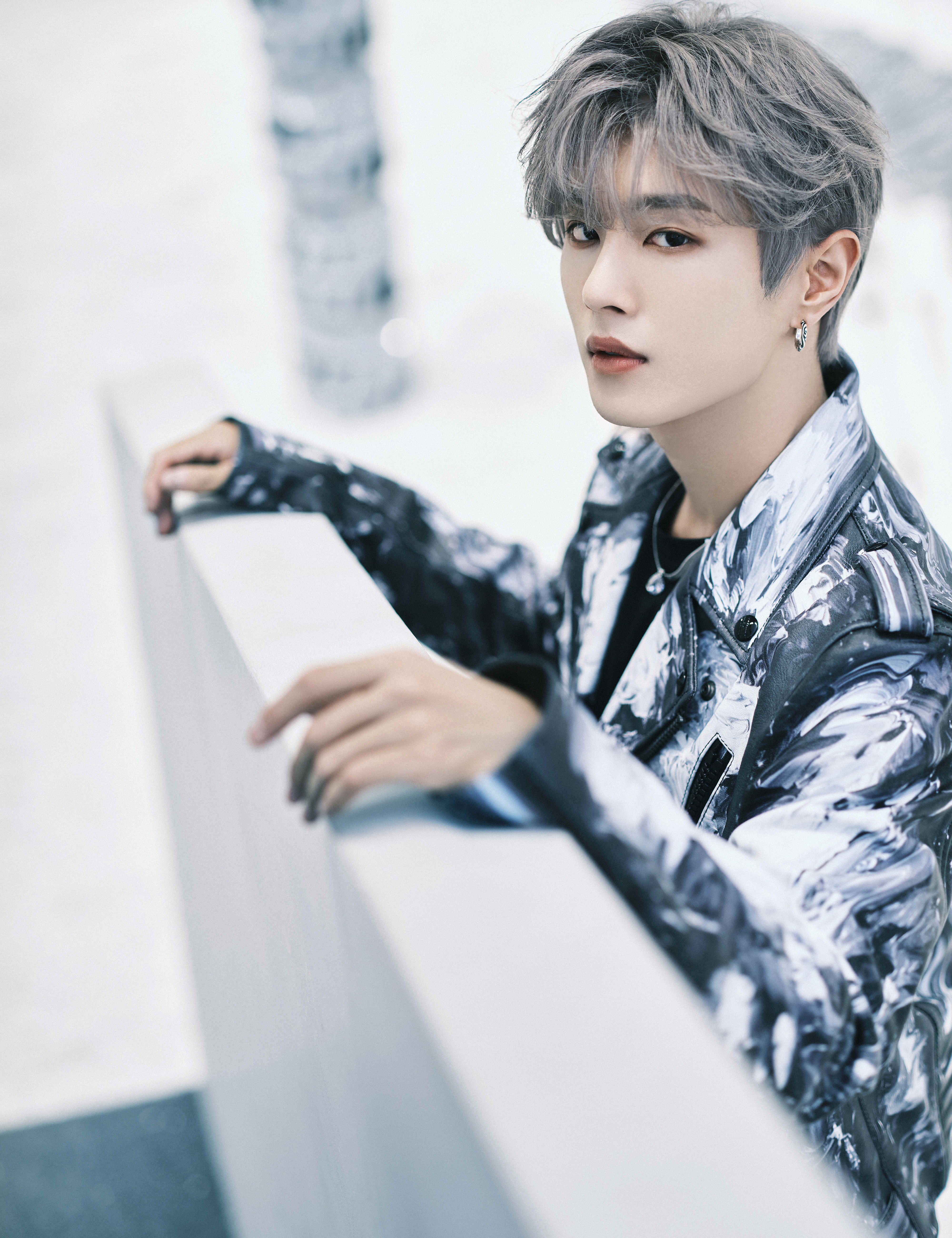 李汶翰新ep《汶》首单《darlin》正式上线,首唱舞台燃爆全场 - 海报