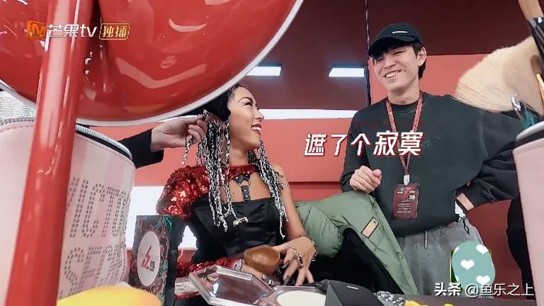 加盟|秦昊正式加盟乘风破浪的姐姐！端水大师黄晓明走了 姐夫来了