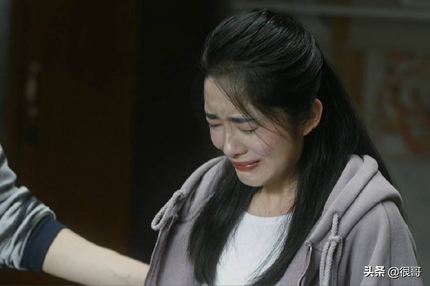 装台：吴曼思饰演刁顺子二女儿，剧中扮相略显