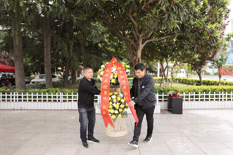 南阳疾控系统宣传员开展“传承红色基因，不忘初心，牢记使命”主题党史教育新闻采风活动