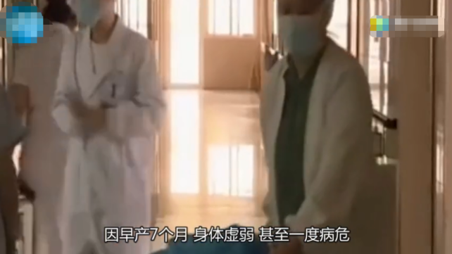 《一站到底》裸跑弟何宜德现怎样,11岁南大毕业5岁开飞机,7岁穿死亡之海