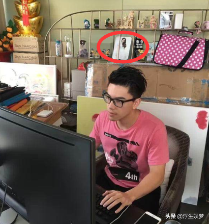 Angelababy對(duì)翻糖帥哥周斐說(shuō)的一句話，暴露了她的家庭情況