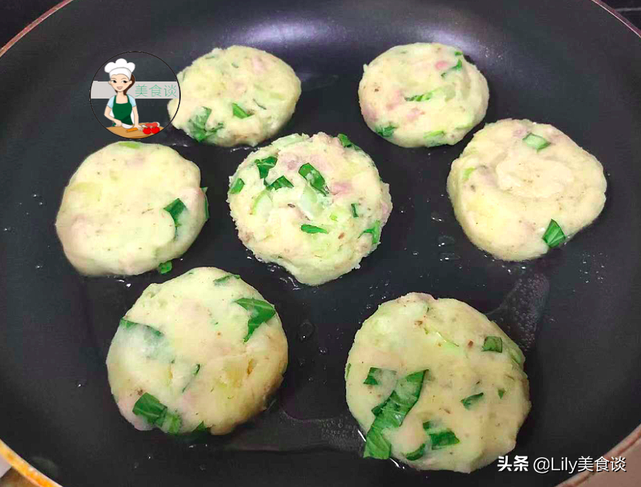 秋天，不管有钱没钱，这菜记得多吃，维C含量高，煎早餐饼真香呀