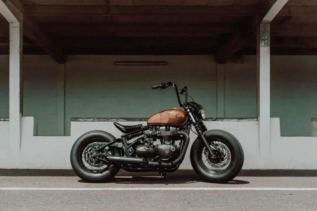 这款英国生产的美式巡航机车售价14万、比哈雷更好看