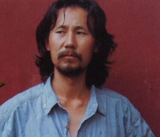 腾格尔：因喝酒耽误的前半生，40岁仍无房无车，