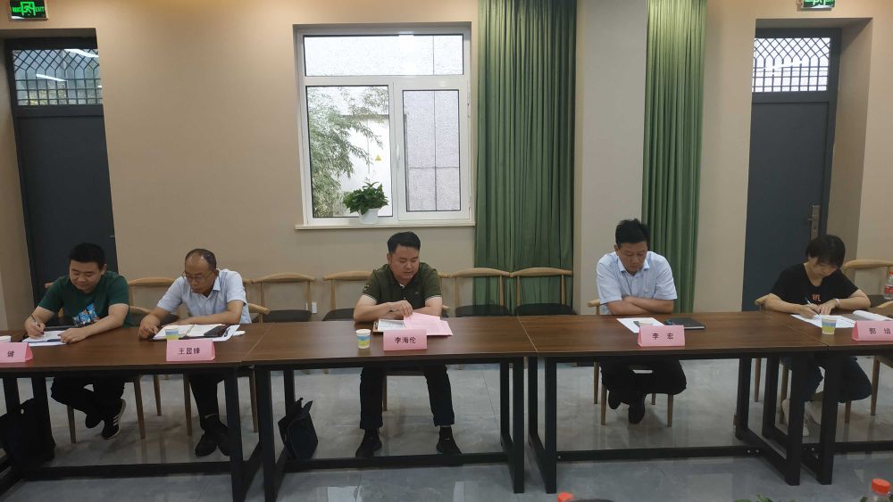 郧阳区委统战部、区工商联领导一行赴郧阳北京商会考察交流