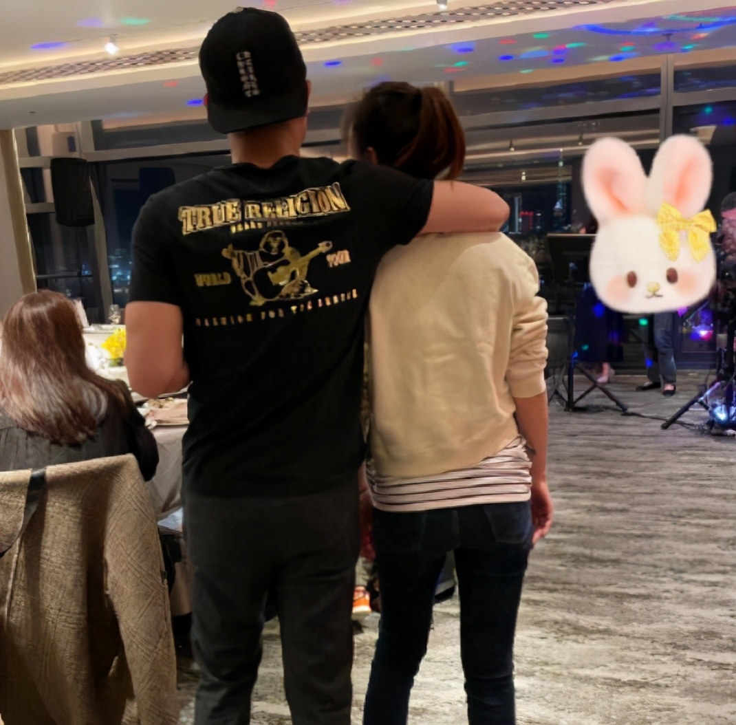 林心如|霍建华为林心如庆生高调秀恩爱！两人甜蜜贴脸 击碎婚姻危机传闻