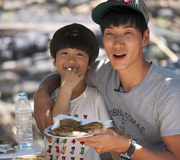 “男神”张亮困局：从红极一时，到“失业”，