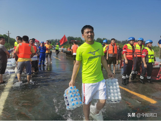 王文涛：出力捐物 只为救灾