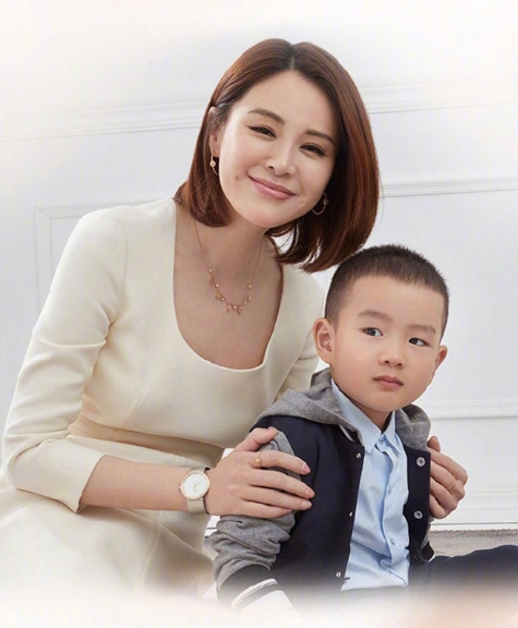 謝娜宣布懷上二胎，網(wǎng)友：她這是超生，怎么還這么高調(diào)