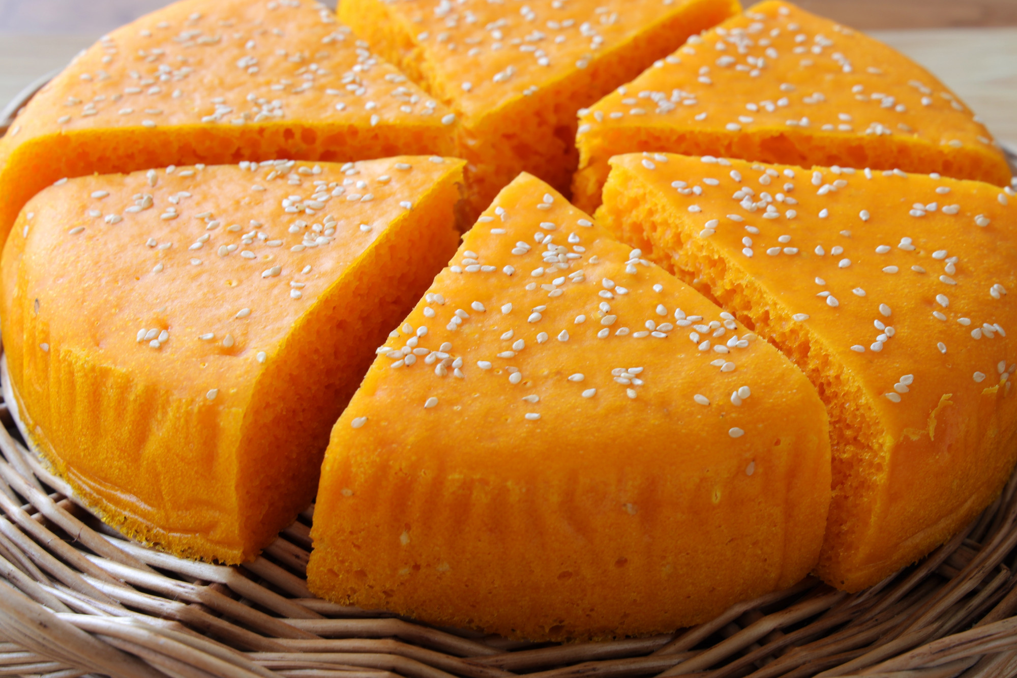 饭店必点的主食，比发糕好吃，比馒头营养，在家简单易做，好吃