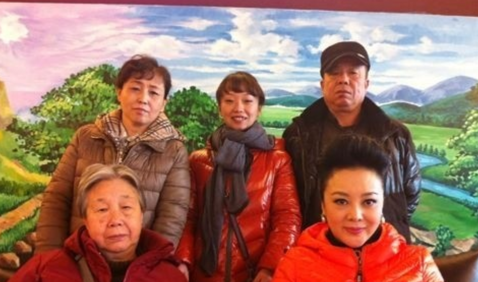 梁丽：出演妲己5集就被停播，29岁成“通缉犯”，她经历了啥？