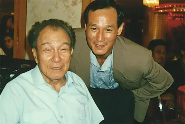 香港12位“叔”字辈大咖：邵逸夫地位最高，林正