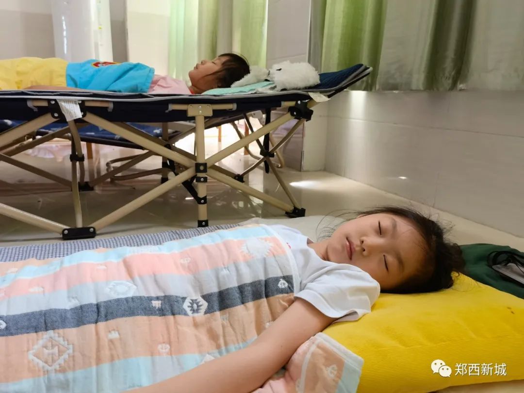 滎陽(yáng)市菖蒲路小學(xué)開(kāi)啟學(xué)生“幸福午休”(圖6)