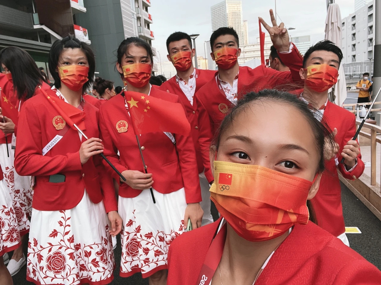 奥运拳击金牌稳了！中国两大女拳王双双闯入决赛，有望超越邹市明