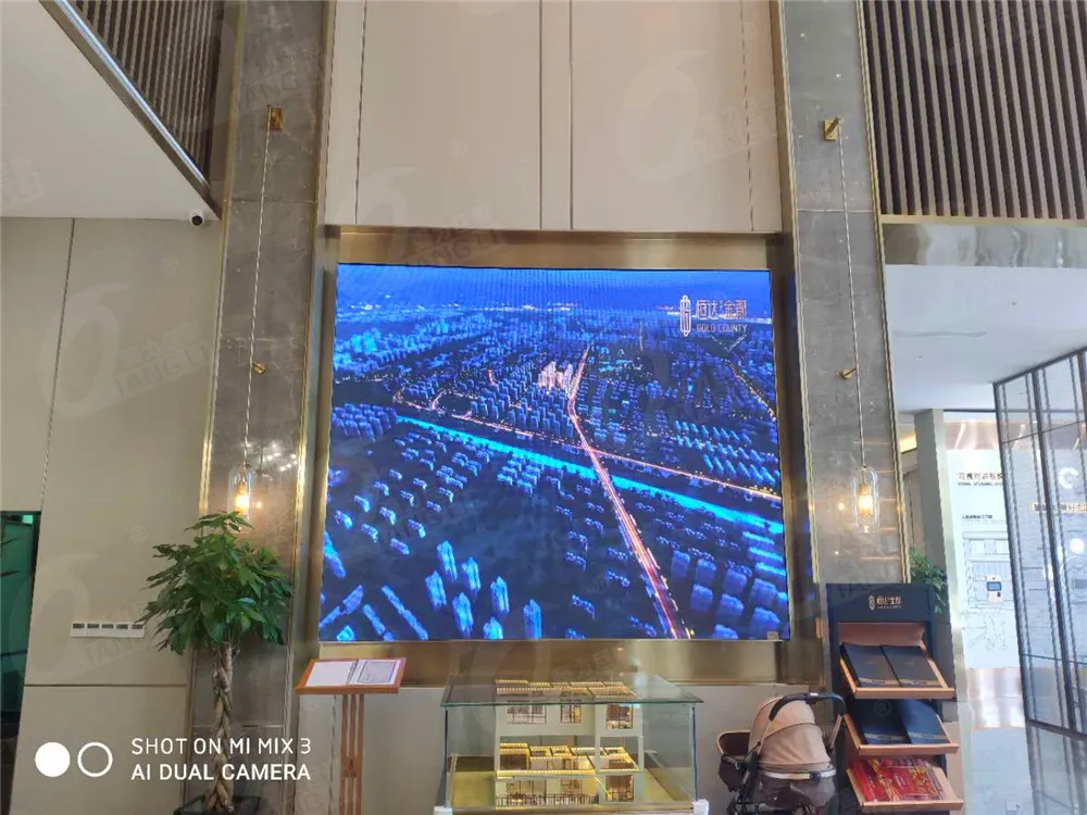 看房200套，我发现……