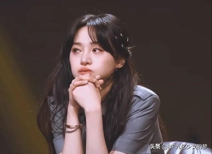 张恒再放大招，曝出郑爽天价片酬，却意外坐实