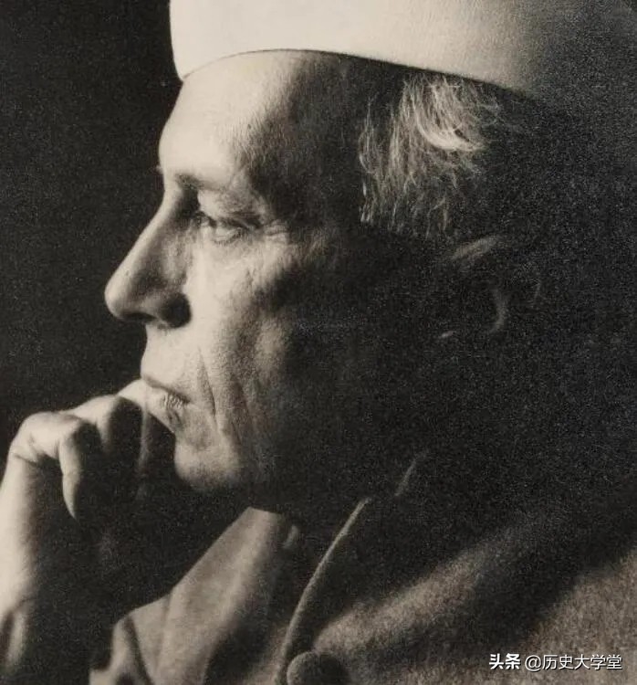 向来以“两个民族，一个社会”著称的印度和尼泊尔，为何突然翻脸