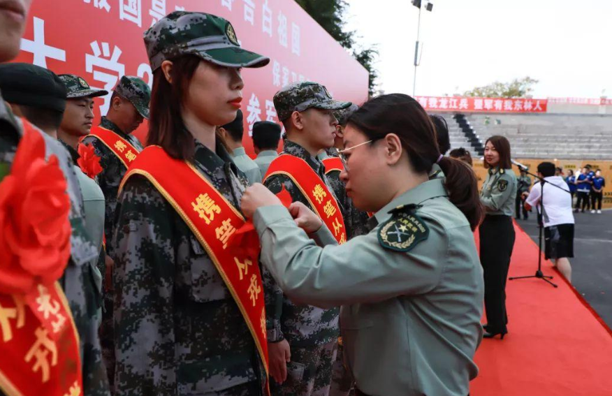 2021年征兵时间确定，大学生入伍优势更多，你准备好了吗？