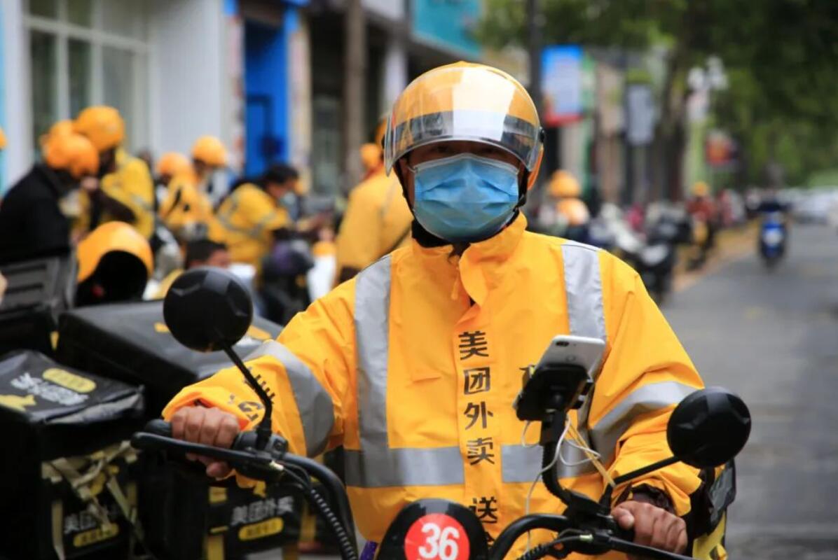 1000万外卖骑手均为外包？美团市值蒸发1.2万亿，网友：自作自受