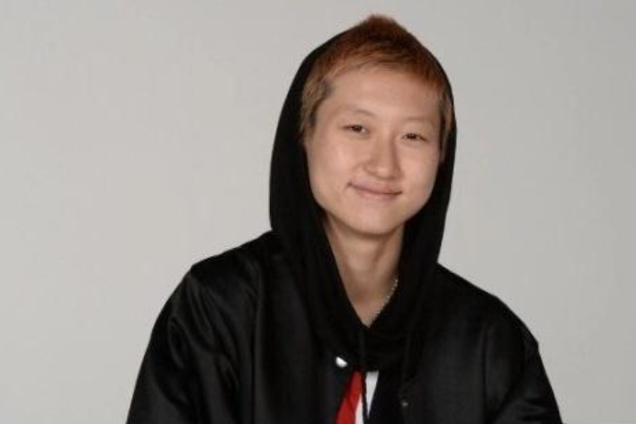 小龙女吴卓林妻子有多开放？偏好小鲜肉，生活