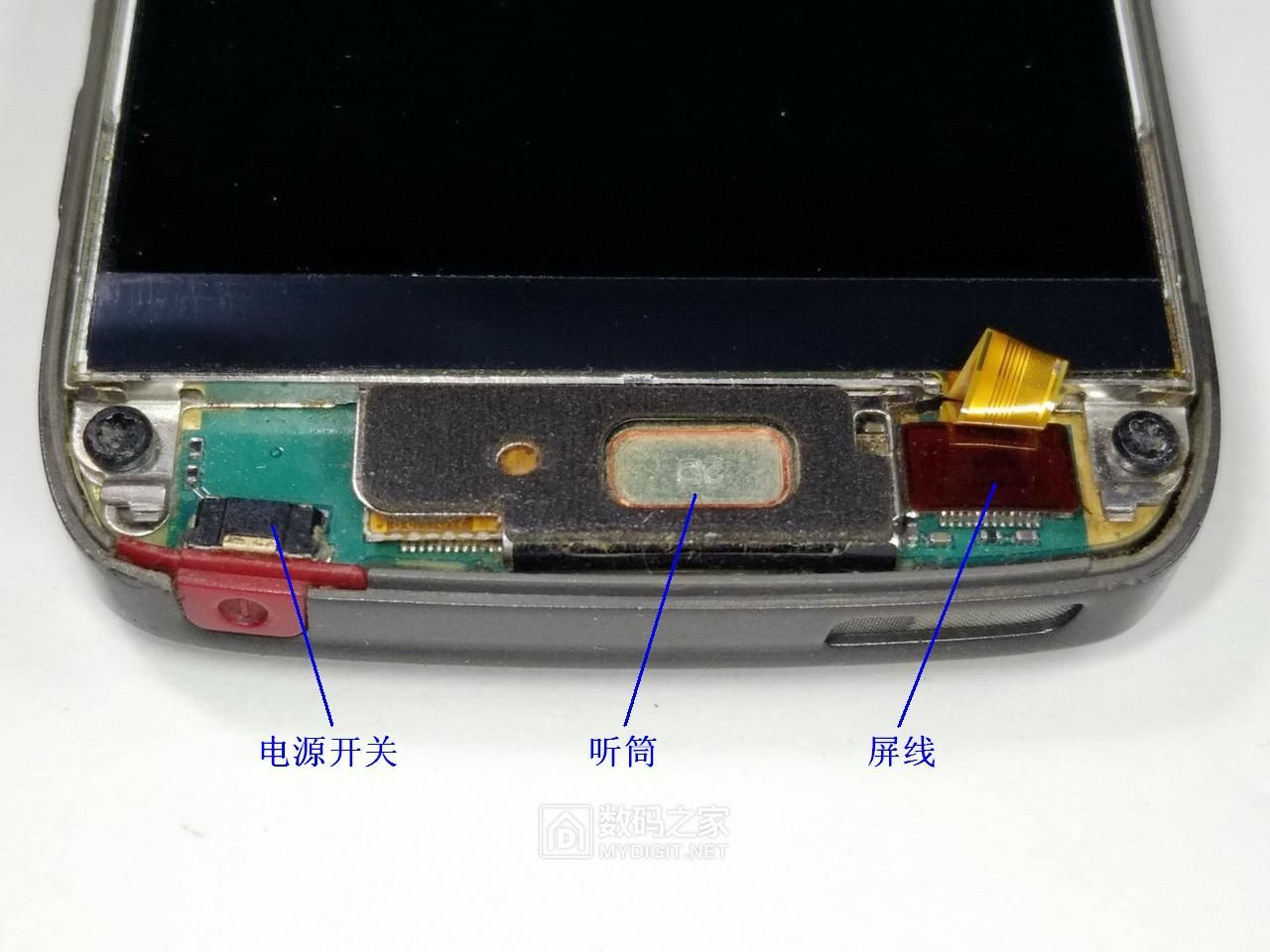 70余图拆解2008年款诺基亚全键盘旗舰E71，曾经的神机名不虚传