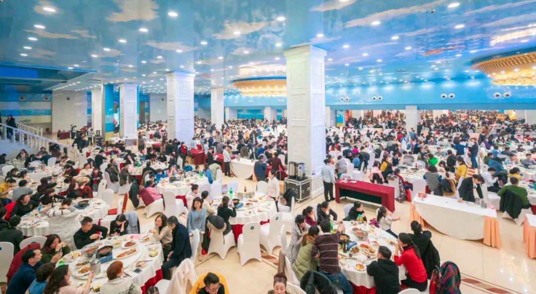 8000空乘选拔赛顺利完赛，万家丽展现超强接待力