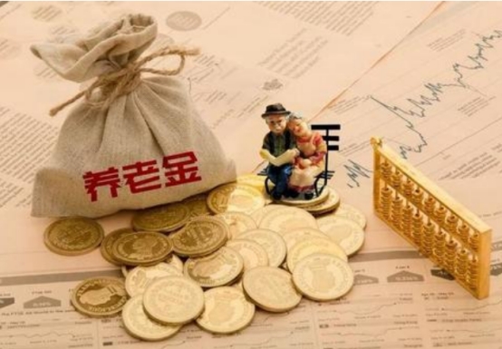 定了！退休人员收到好消息，这四类人涨得最多