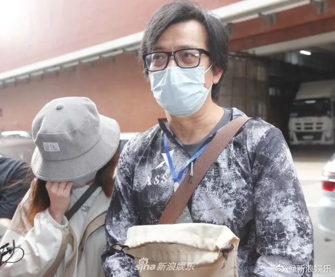 独宠初恋40年后痛失所爱……