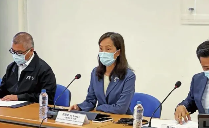 澳门一家四口阳性引爆珠澳双城，细节曝光令人警醒！南京刑拘老太一己私欲害惨整个扬州，借绿码出行太可恨