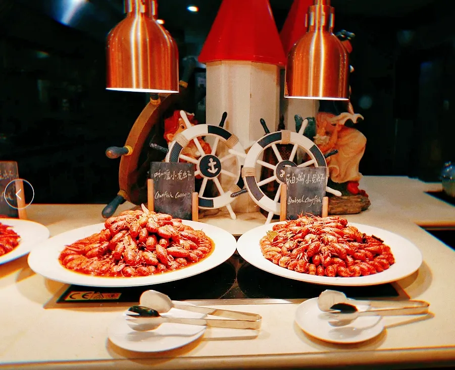 重庆恒大酒店森林艺术节，邀您“艺”起来