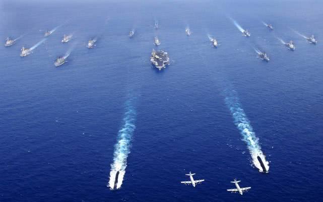 别再幻想了，看看击沉美军航母有多难！全球只