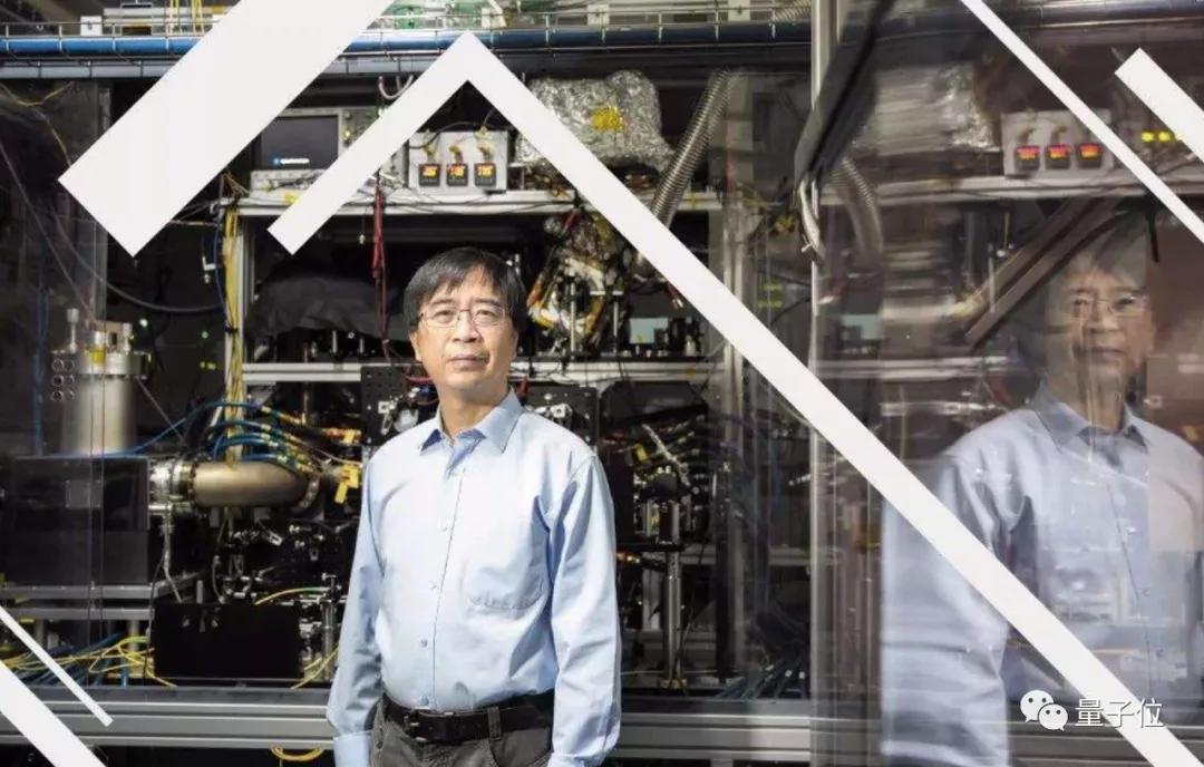 中国首次实现量子优越性！比最强超级计算机快一百万亿倍
