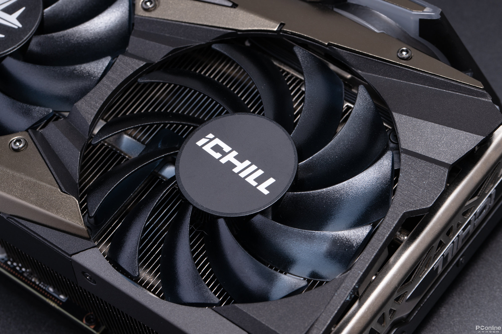 映众RTX 3080冰龙超级版图赏：金属美学内外兼修