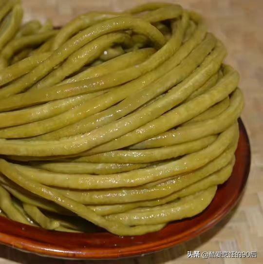 醃酸豆角要焯水嗎？ 教你傳統的做法，酸豆角夠酸夠爽脆，還不生花