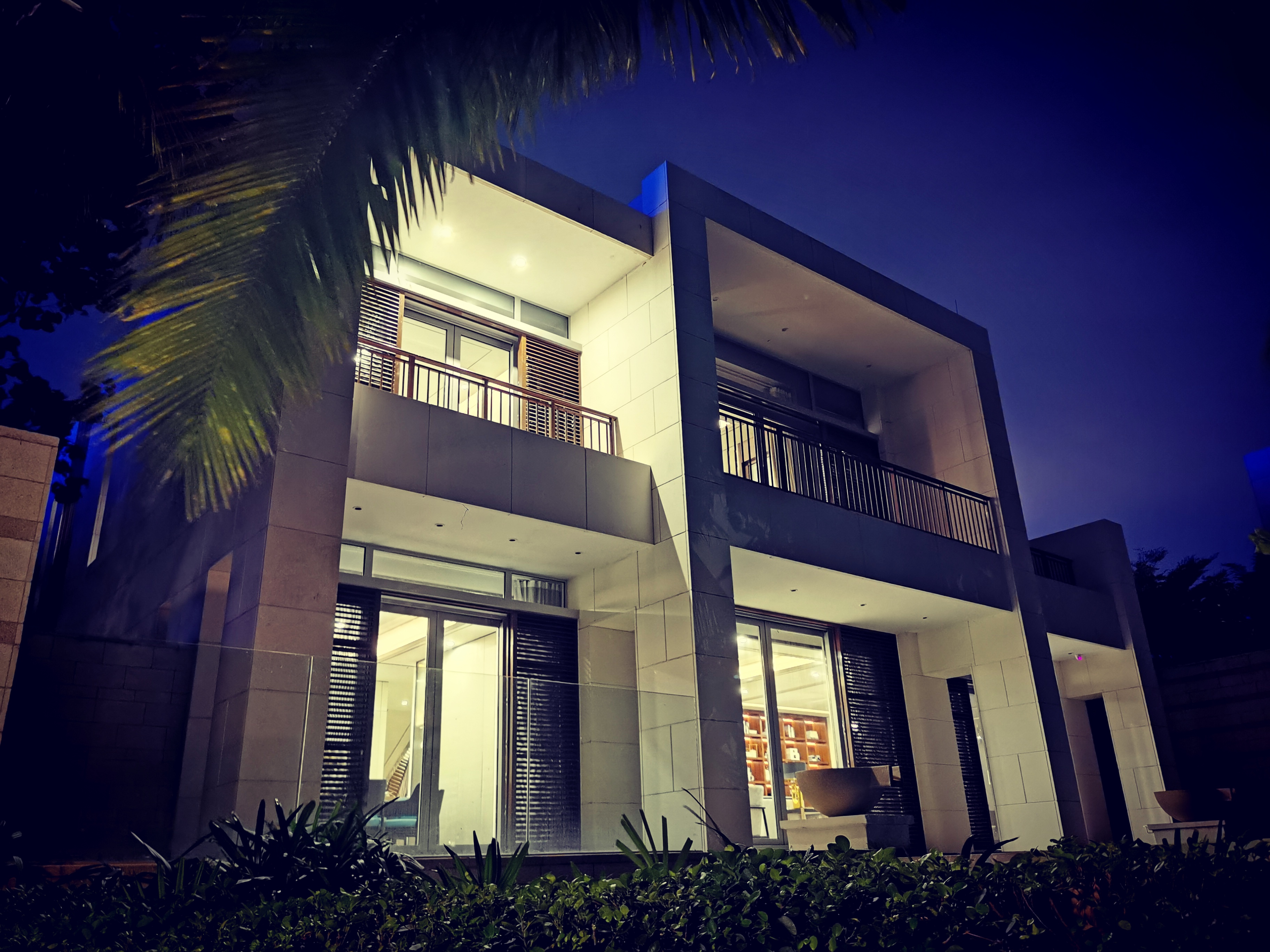 三亚旅行，海棠湾藏着的法兰西秘境，享受悠闲慢生活