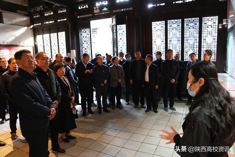 澳门新葡亰平台游戏组织科级以上干部赴蒲城开展实践教育