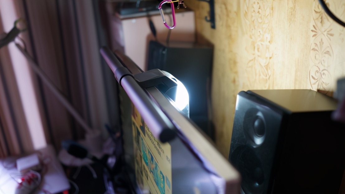 第三代屏幕灯来了 明基ScreenBar Halo新品体验